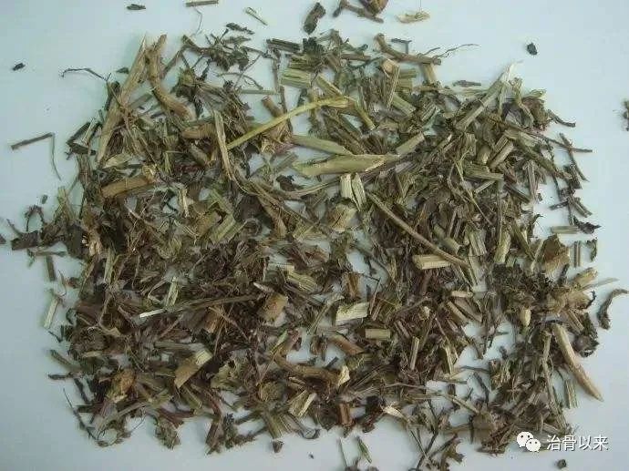 中草配方茶疗效怎么样_黑坑江湖小药配方大全_中草药配方大全书